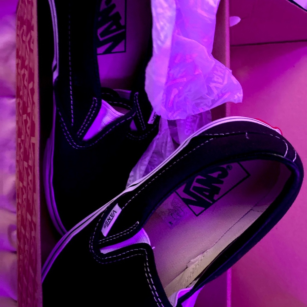 Black Vans